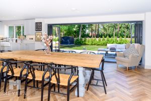 Photo 23- click for photo gallery